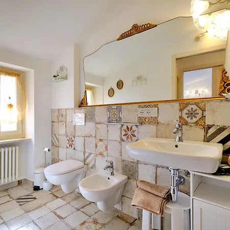 Holiday home La Zinevrela Costermano